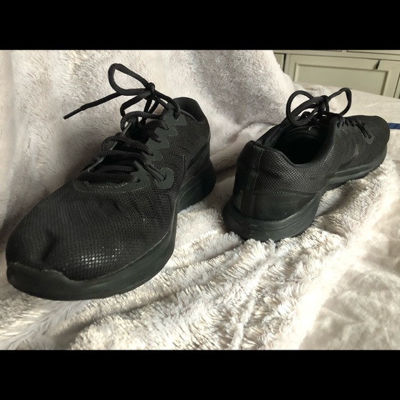 Nike training in season TR7 size 10 - Picture 3 of 5